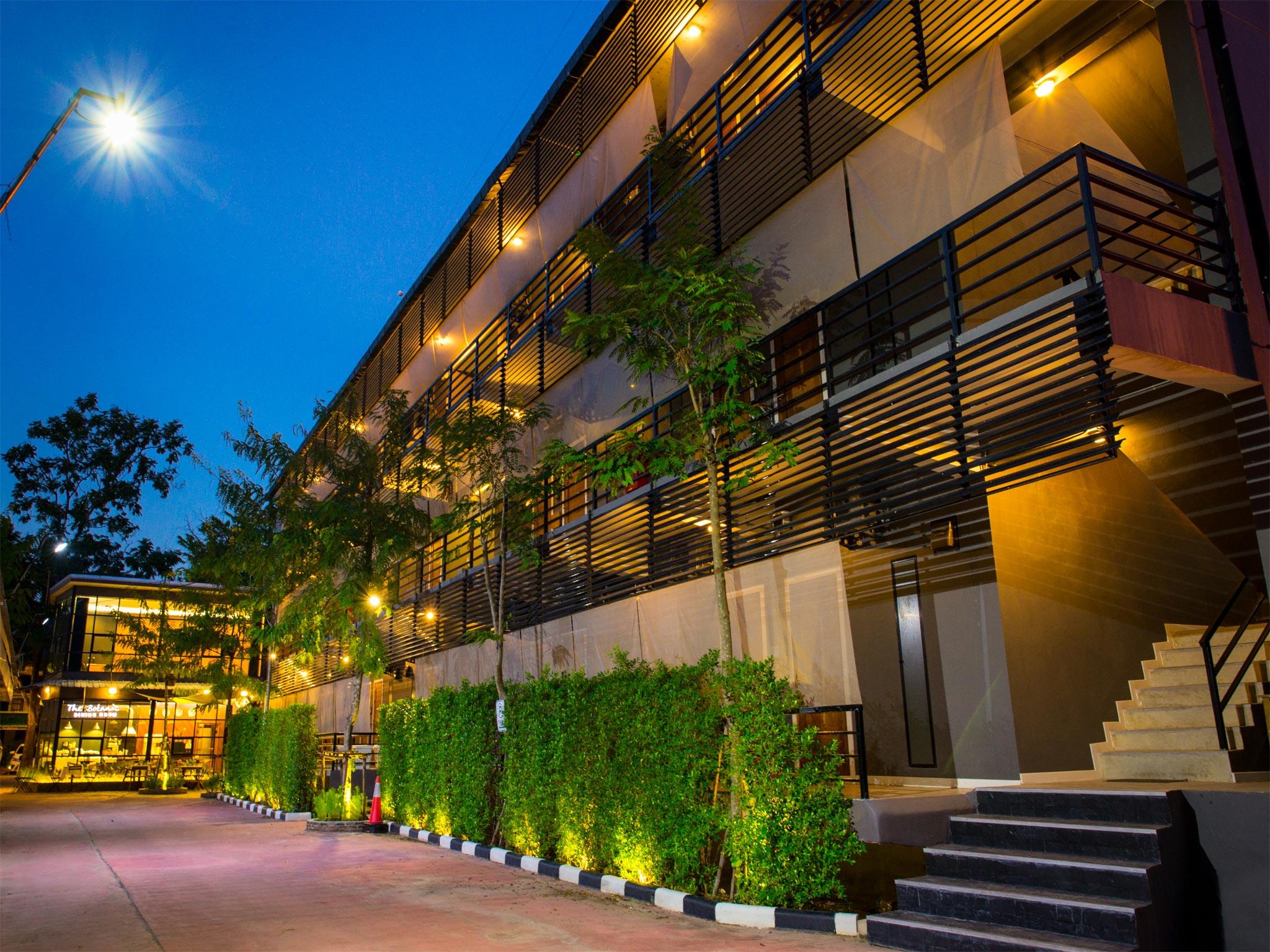 Botanic Service Room At Impact Muangthongthani - Sha Certified Нонтхабури Экстерьер фото